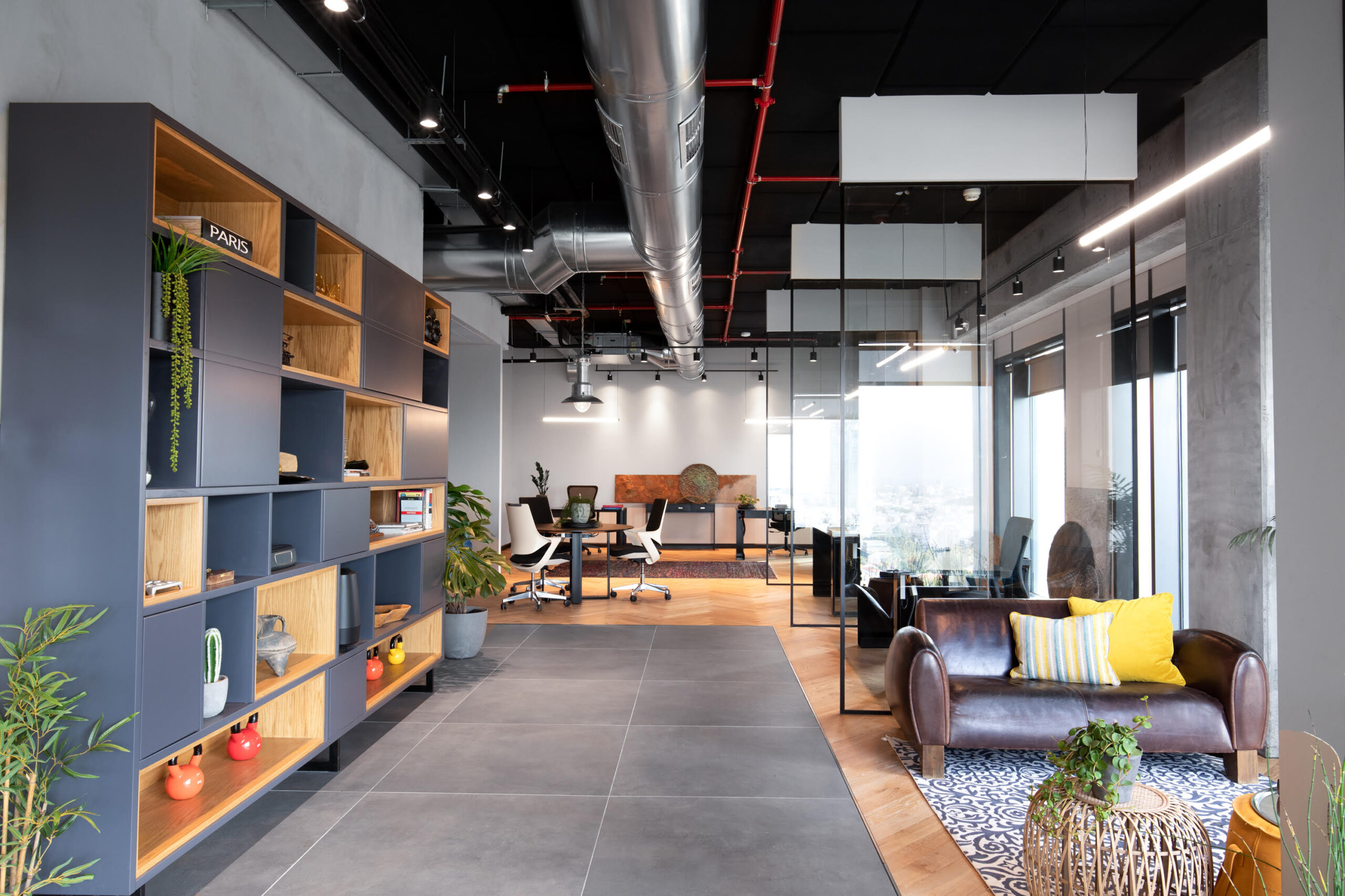 נהר תאורה מובילים בפרופילי תאורה